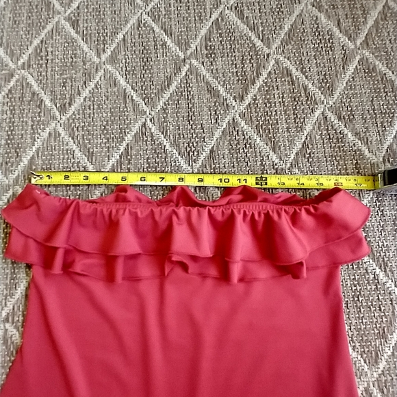 Dress Ruffled strapless dress - Picture 6 of 8